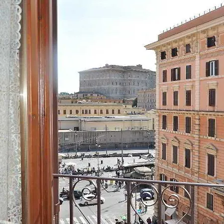 Le Di Via Ottaviano - In 2*